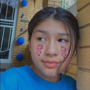 Meet your Posher, Izabella